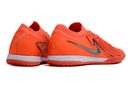 Tênis Futsal Nike Phantom GX II IC - Laranja