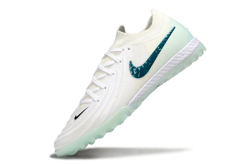 Chuteira Society Nike Phantom GX II TF - Branca e Verde