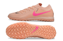 Chuteira Society Nike Phantom GX II TF - Rosa
