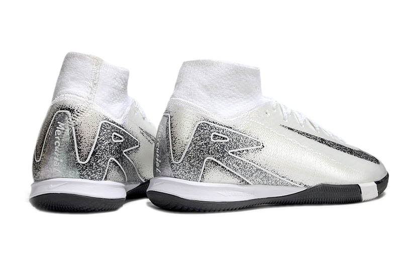 Chuteira Nike Air Zoom Mercurial Superfly 10 Elite  IC - Branca e Prata