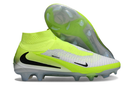 Chuteira Nike Phantom GX 6 Elite FG - Verde e  Branca