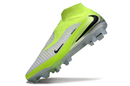Chuteira Nike Phantom GX 6 Elite FG - Verde e  Branca