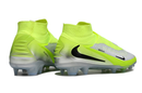 Chuteira Nike Phantom GX 6 Elite FG - Verde e  Branca