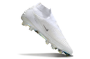 Chuteira Nike Phantom GX 6 Elite FG - Branca